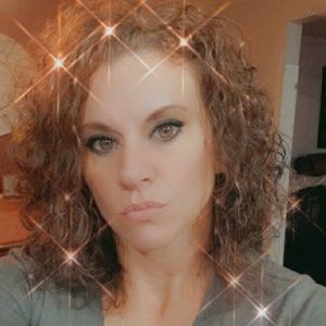 Meet your Posher, Felicia